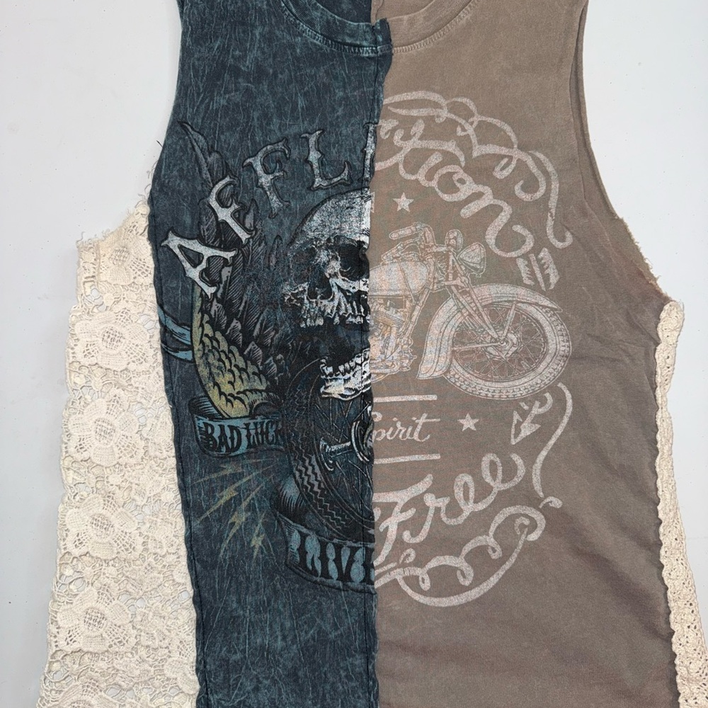 AFFLICTION Two-Tone Graphic Tank Top